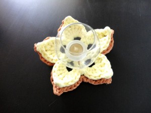 Tutorial DIY como hacer flor de ganchillo o crochet con trapillo